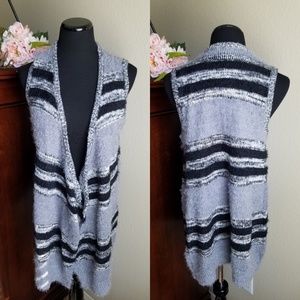 Cable & Gauge Vest Cardigan
